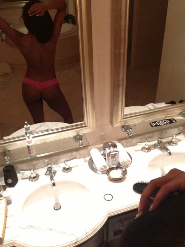 Gabrielle Union Boobs & Nipples Photos photo 12