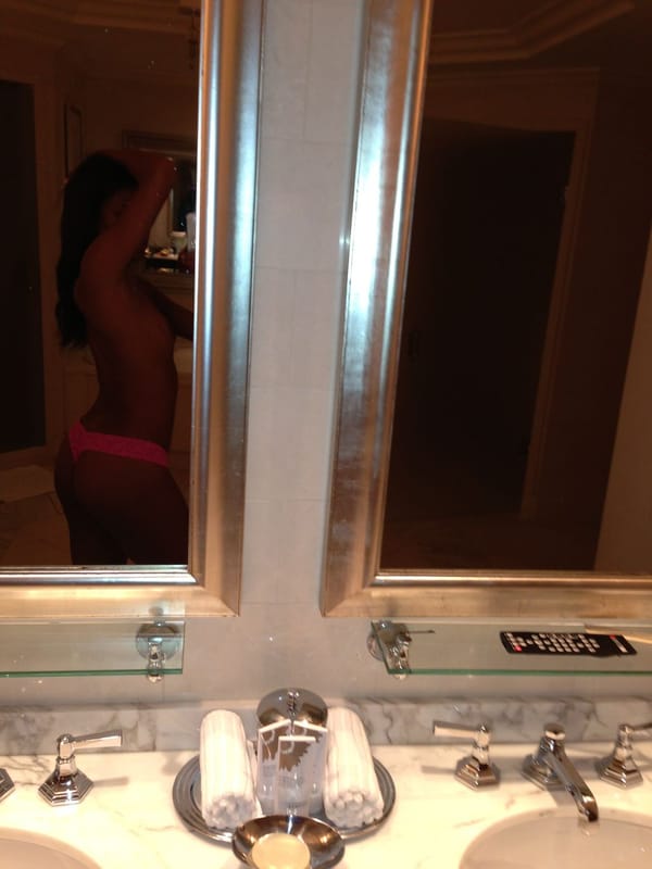 Gabrielle Union Boobs & Nipples Photos photo 14