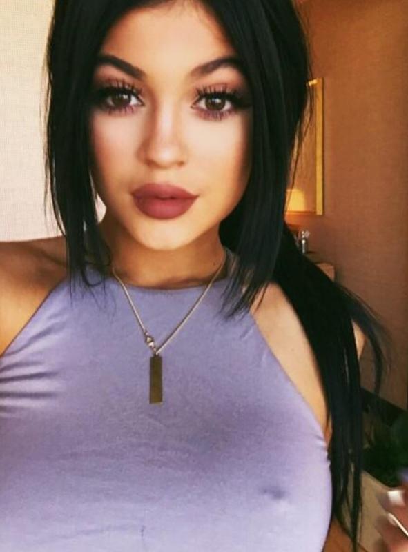 Kylie Jenner loves attention and shares Pussy Pics photo 15