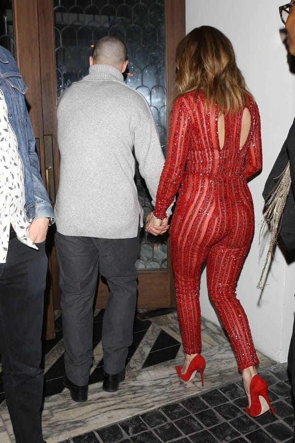 Paparazzi Capture JLO’s Ass & Pussy in Up-Skirt Photos photo 35