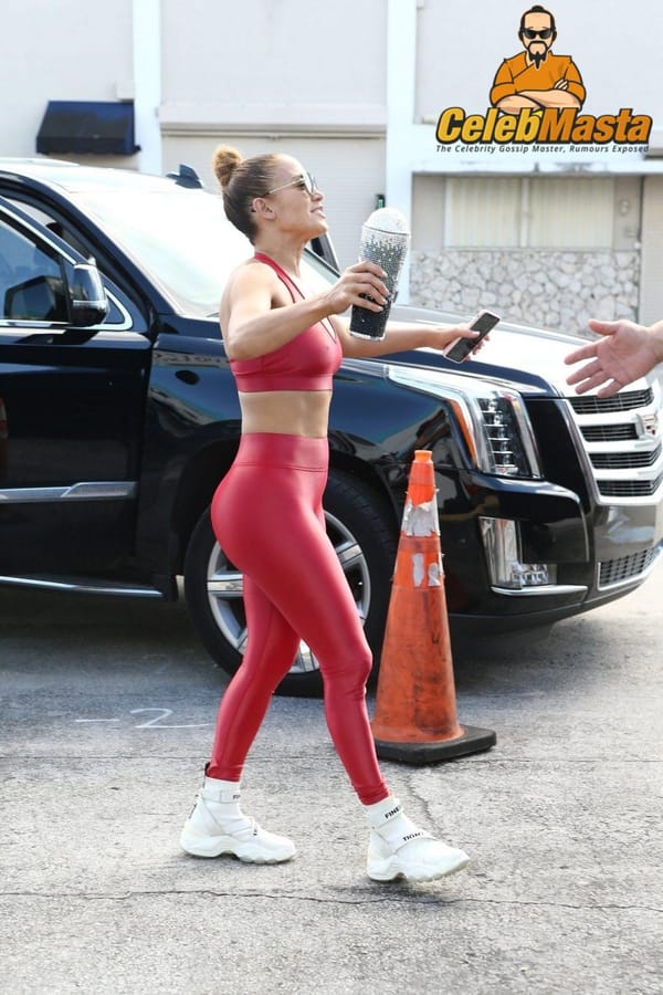 Photo Gallery: Jennifer Lopez photo 17