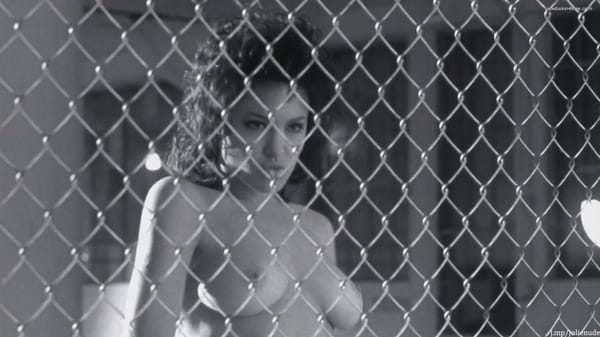 Angelina Jolie Topless & Tits Photos Collection photo 15