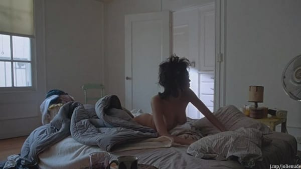 Angelina Jolie Topless & Tits Photos Collection photo 24