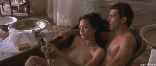 Angelina Jolie Topless & Tits Photos Collection photo 49