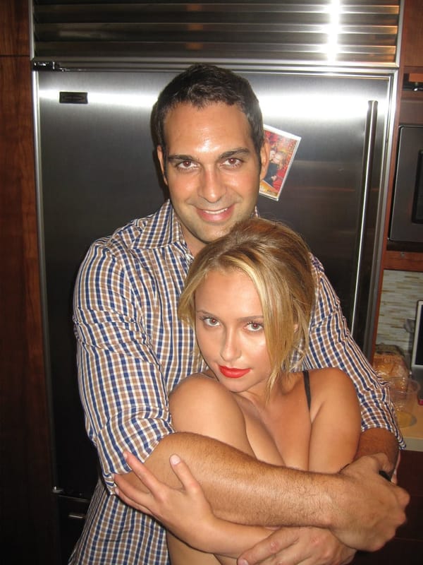 Hayden Panettiere Topless & Pussy Photos photo 19
