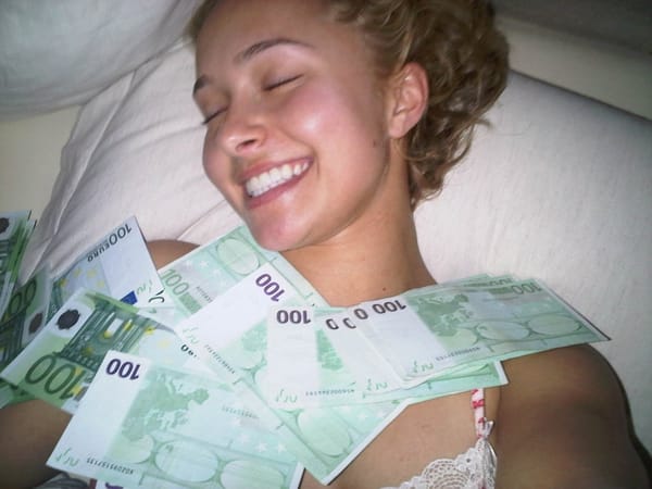 Hayden Panettiere Topless & Pussy Photos photo 28
