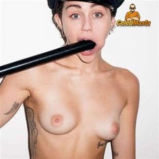 Miley Tits & Topless Photos photo 17