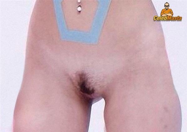 Miley Cyrus Pussy Surfaced in Weird Sex Pose Pics by Paper Magazine photo 14