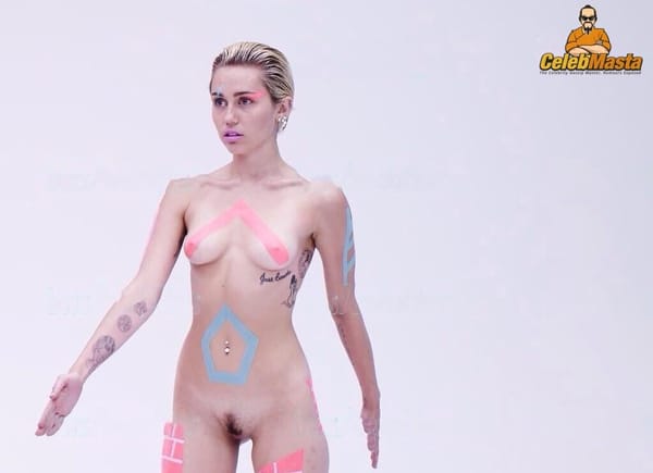Miley Cyrus Pussy Surfaced in Weird Sex Pose Pics by Paper Magazine photo 20