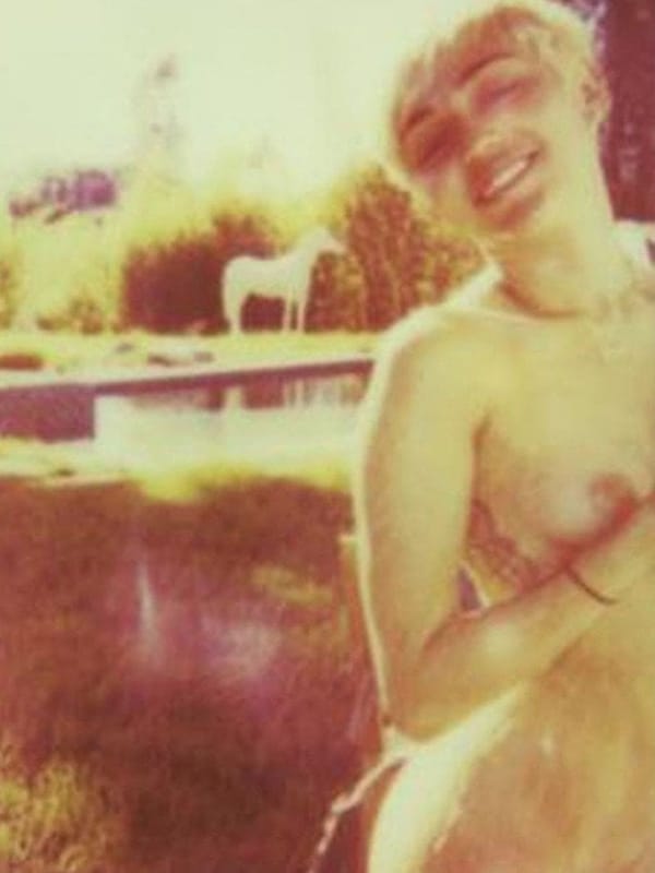 Young Miley Before Famous & Vacation Side Boobs Photos photo 51