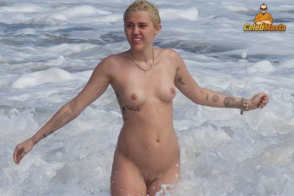 Miley Cyrus Ass And Topless Photos photo 28