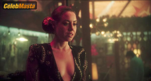 Aubrey Plaza Photos from Agatha All Along photo 3