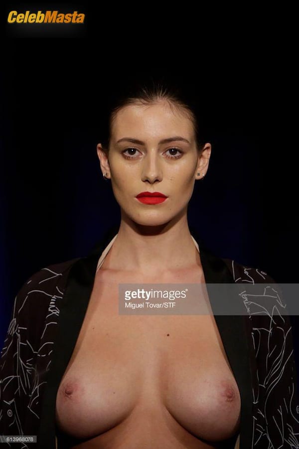 Alejandra Guilmant Photos: Boobs At The Mercedes-benz Fashion Week In Mexico photo 4