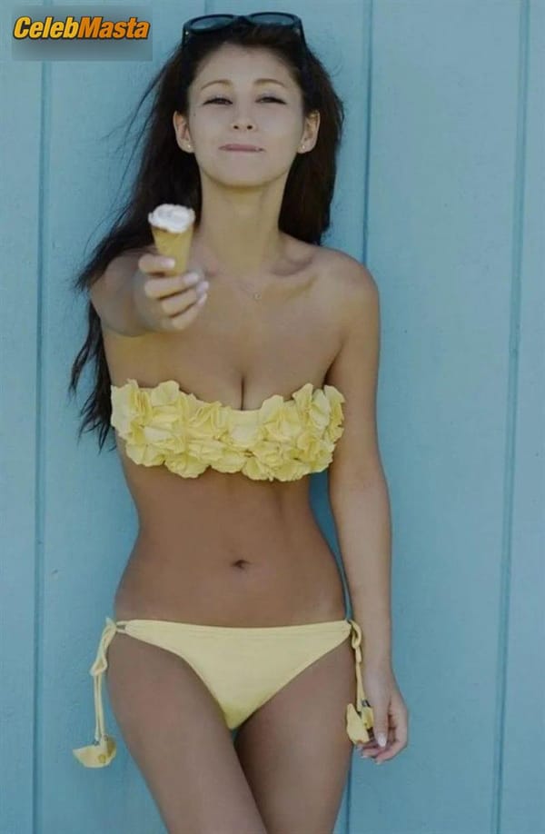 Akemi Darenogare Photo Gallery: Sensual Photos Collection photo 8