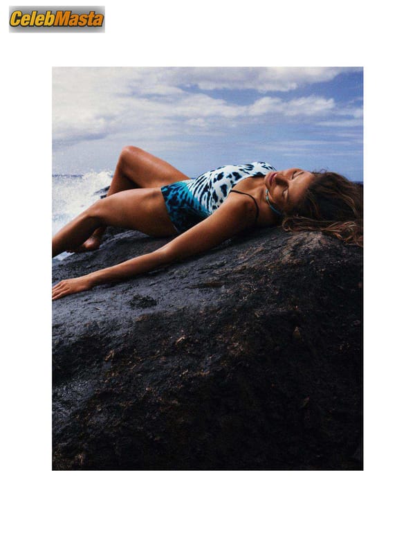 Gisele Bundchen on the pages of Vogue Paris June/July 2019 Issue photo 17