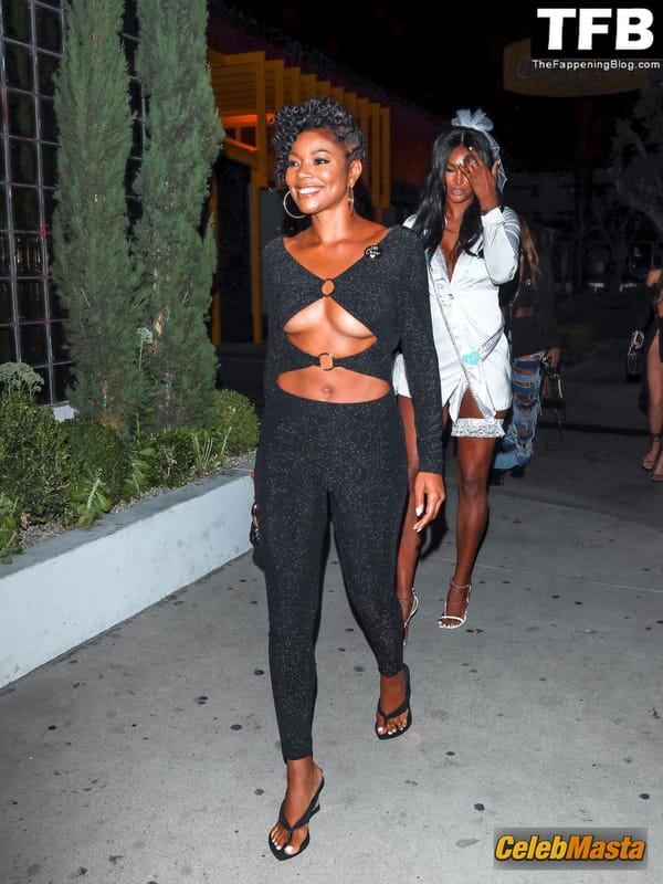 Gabrielle Union Seen Showing Off Her Underboob On A Girls Night Out in LA photo 2