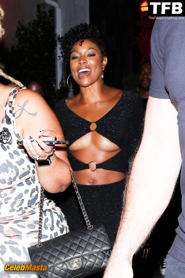Gabrielle Union Seen Showing Off Her Underboob On A Girls Night Out in LA photo 7