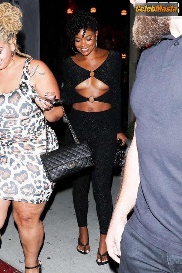 Gabrielle Union Seen Showing Off Her Underboob On A Girls Night Out in LA photo 11