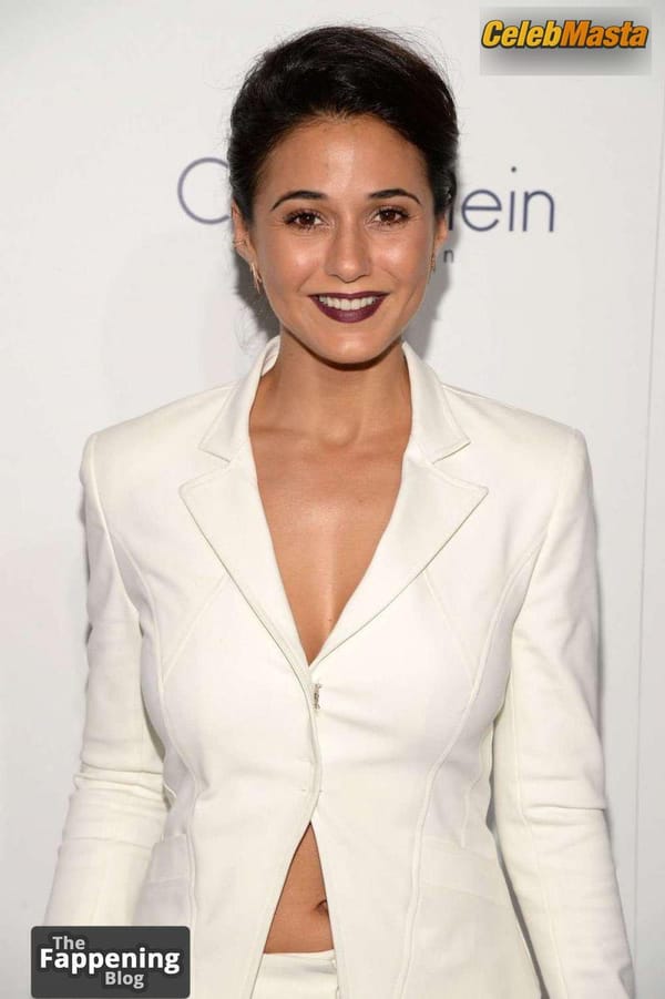 Emmanuelle Chriqui’s Sensational Photos From Exclusive Event In Los Angeles photo 19