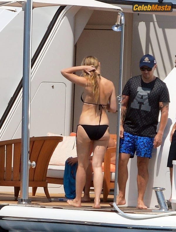 Gwyneth Paltrow Pics Collection photo 11