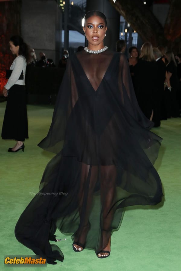 Gabrielle Union Flaunts Her Cleavage in A Black Dress at the Opening Gala of Academy Museum Motion Pictures In Los Angeles photo 11