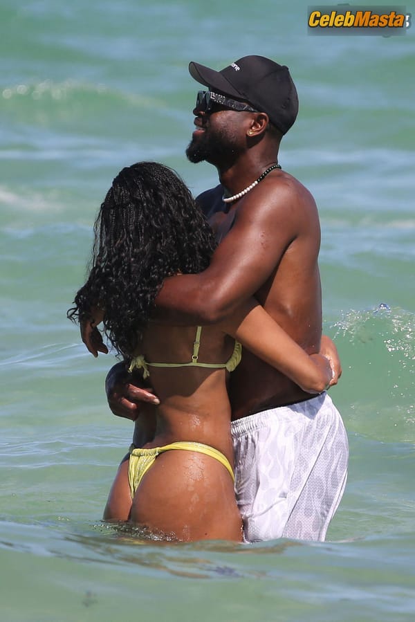Gabrielle Union Seen with Dwyane Wade Shows Off Her Amazing Body Wearing a Hot Bikini at the Beach in Miami photo 15