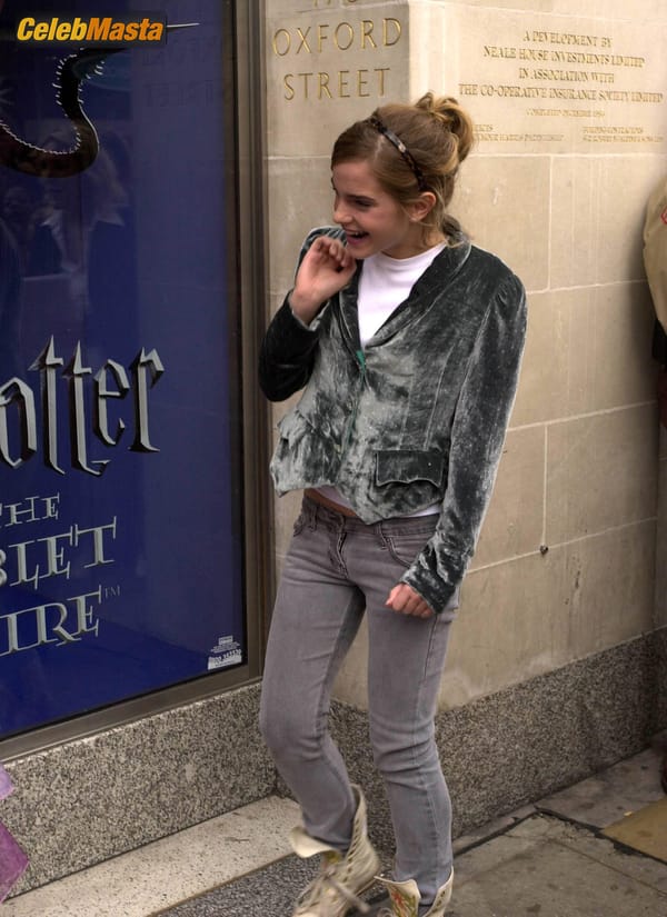 Emma Watson Pics Collection photo 58