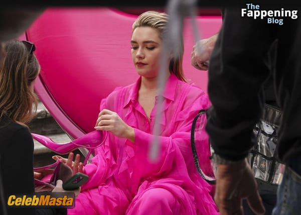 Florence Pugh Flashes Her Hot Tits During a Photoshoot for Valentinos New Campaign in Rome photo 14