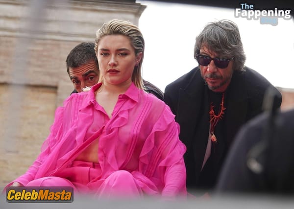 Florence Pugh Flashes Her Hot Tits During a Photoshoot for Valentinos New Campaign in Rome photo 15