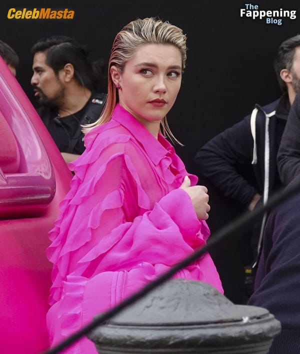 Florence Pugh Flashes Her Hot Tits During a Photoshoot for Valentinos New Campaign in Rome photo 21