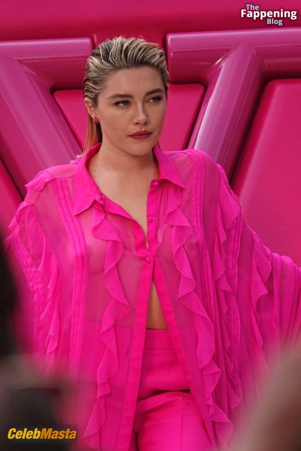 Florence Pugh Flashes Her Hot Tits During a Photoshoot for Valentinos New Campaign in Rome photo 34