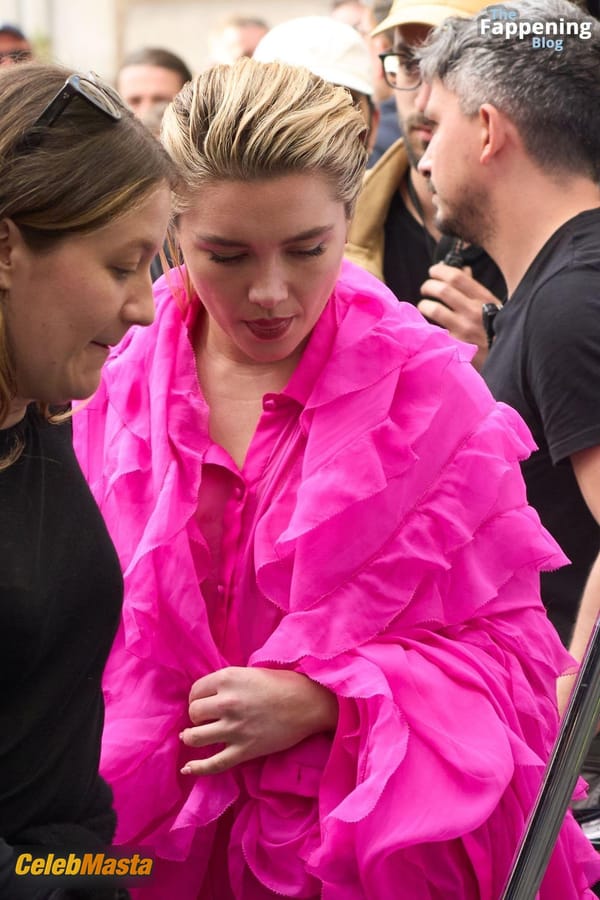 Florence Pugh Flashes Her Hot Tits During a Photoshoot for Valentinos New Campaign in Rome photo 53
