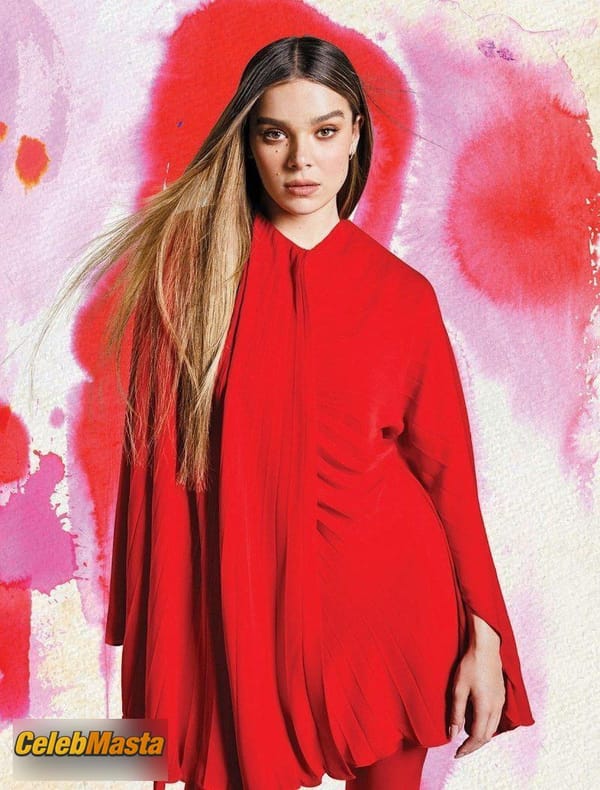 Hailee Steinfeld Photo Gallery photo 8