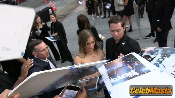 Erin Moriarty Flaunts Her Hot Cleavage And Legs At “The Boys” Premiere In LA photo 11