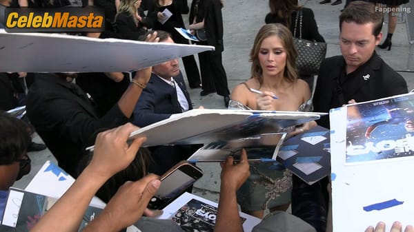 Erin Moriarty Flaunts Her Hot Cleavage And Legs At “The Boys” Premiere In LA photo 47