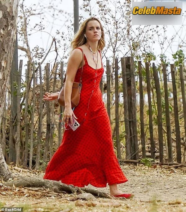 Emma Watson Pics Collection photo 8