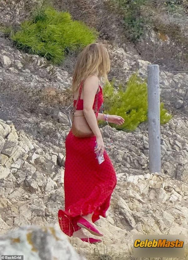 Emma Watson Pics Collection photo 9