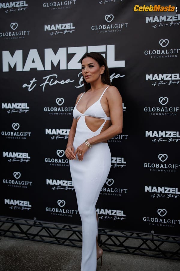 Eva Longoria’s Gala Look In Madrid photo 35