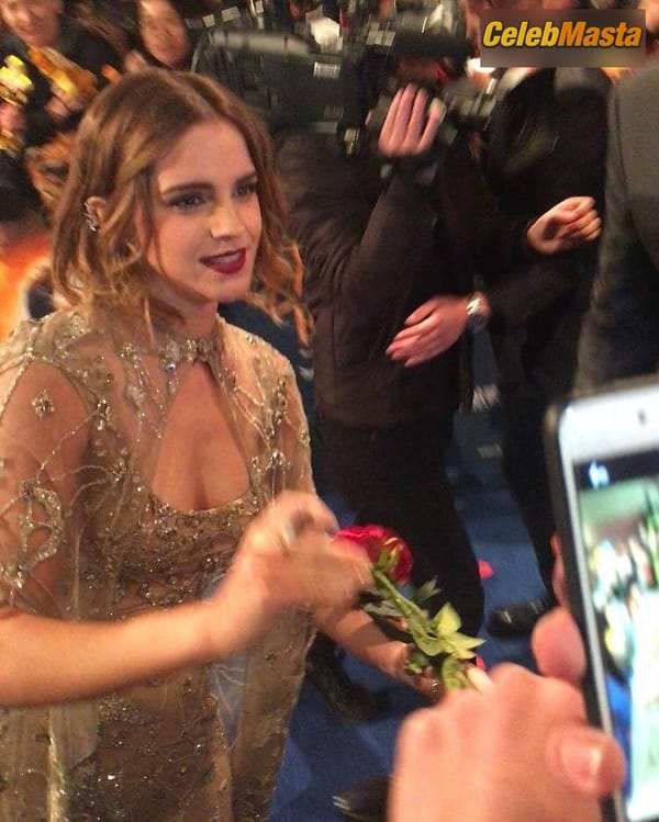 Emma Watson Photo Gallery photo 22