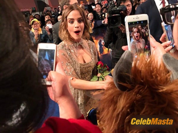 Emma Watson Photo Gallery photo 23