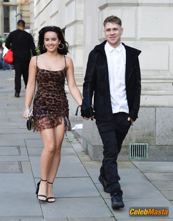 Georgia May Foote Seen With Chris Evans in Manchester photo 6