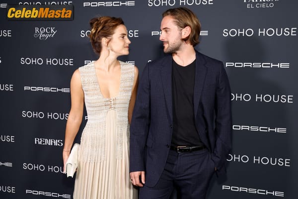 Photo Gallery: Emma Watson photo 4
