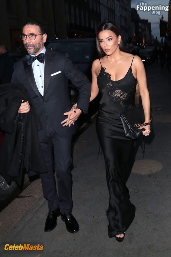 Eva Longoria Sizzles In A Black Dress At Victoria Beckhams 50th Birthday Bash In London photo 10