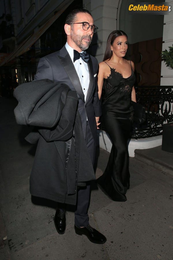 Eva Longoria Sizzles In A Black Dress At Victoria Beckhams 50th Birthday Bash In London photo 36