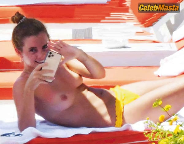 Emma Watson Photo Collection photo 2