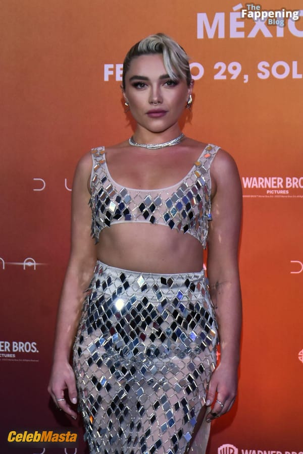 Florence Pugh Stuns In Glamorous Outfit At Dune: Part Two Bash Premiere In Mexico City photo 19
