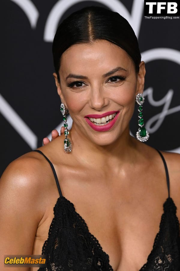 Eva Longoria Seen Showing Off Her Hot Tits And Legs At The Chopard Loves Cinema Dinner Gala Night in Cannes photo 41