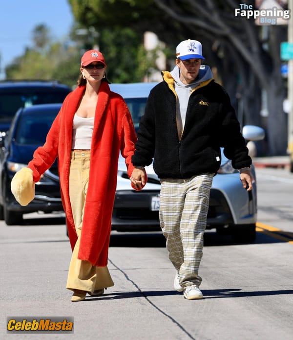 Hailey Baldwin Seen with Justin Bieber Holding Hands and Sharing a Hot Kiss as They Exit the Great White in West Hollywood photo 5
