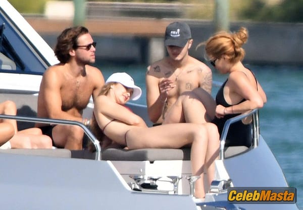 Gigi Hadid On Yacht With Brother Anwar Hadid And Some Friends in Miami photo 7