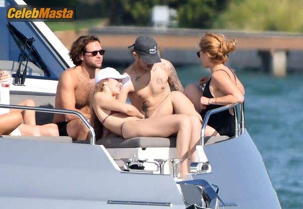 Gigi Hadid On Yacht With Brother Anwar Hadid And Some Friends in Miami photo 8